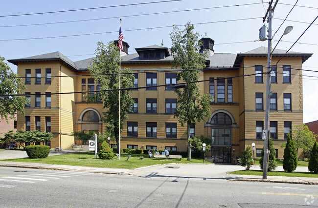 Building Photo - Keefe House