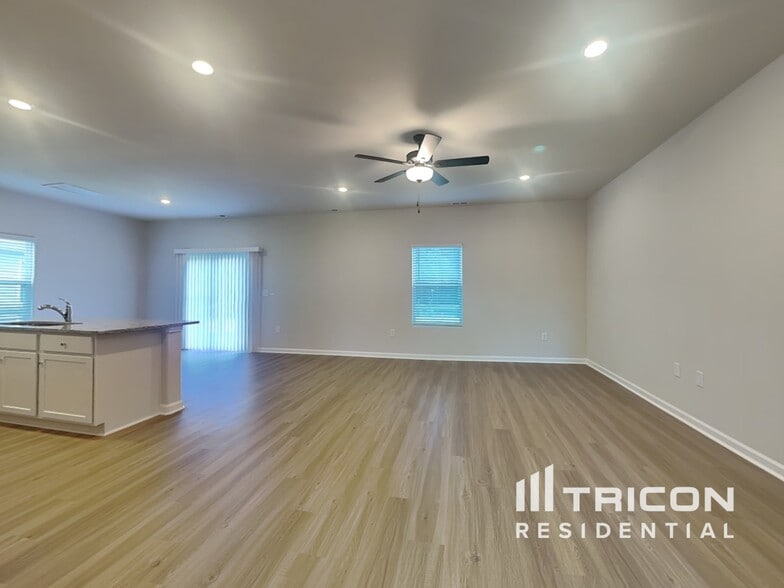 Building Photo - 1433 Nia Rd