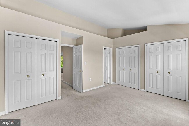 Building Photo - 6302 Mary Todd Ct