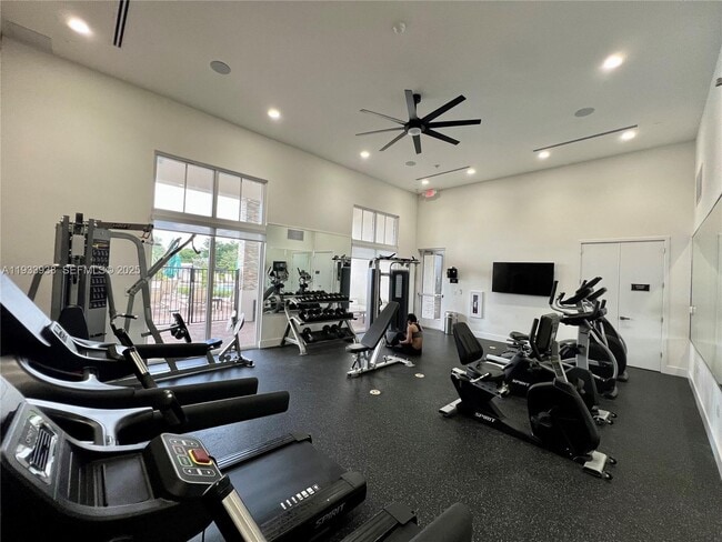 Building Photo - 12713 NW 24th Ave