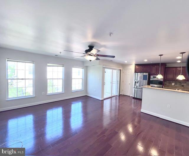 Building Photo - 15260 Rosemont Manor Dr