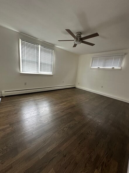 Building Photo - 2703 Harbison St