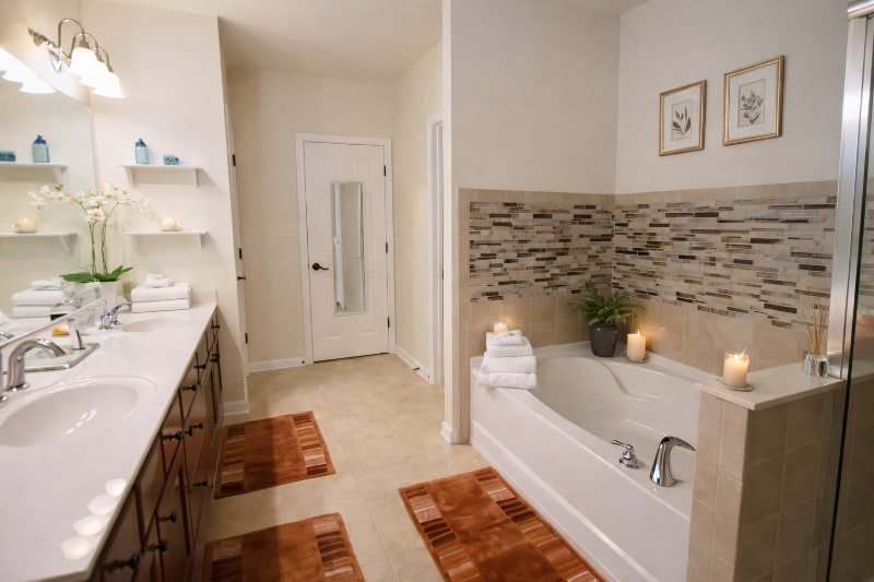 Building Photo - 5025 Hastings Terrace