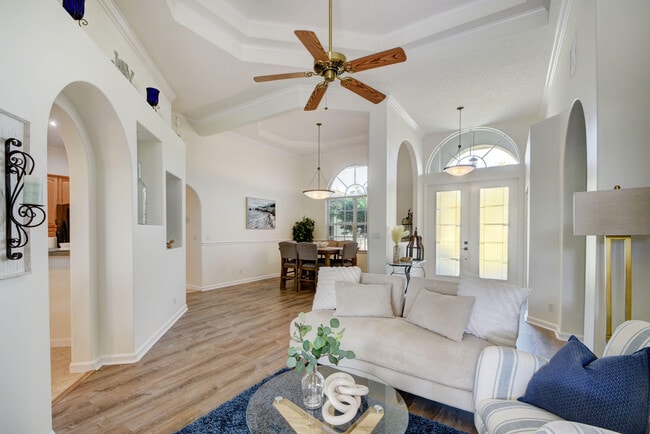 Building Photo - 13805 Folkestone Cir