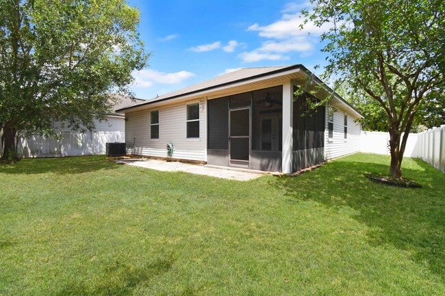 Building Photo - 421 S Hidden Tree Dr