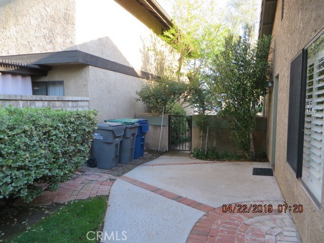 Building Photo - 23602 Mesa Ct