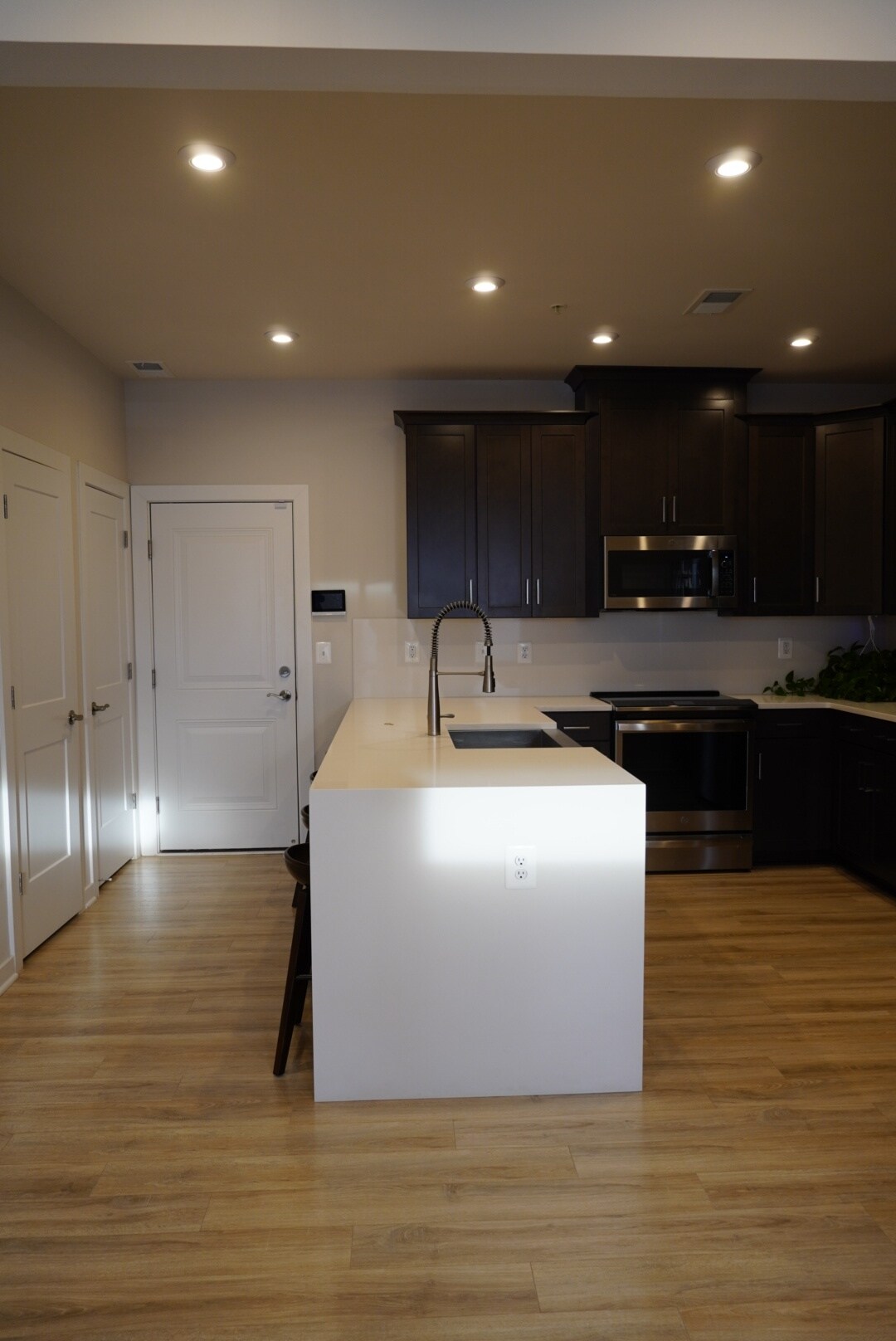 Building Photo - 20306 Newfoundland Sq