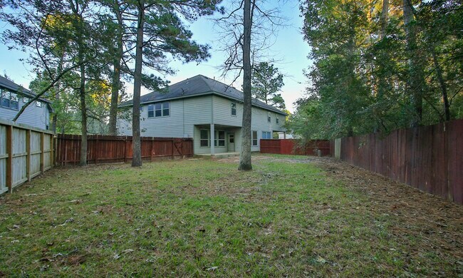 Building Photo - 11 Aquiline Oaks Pl