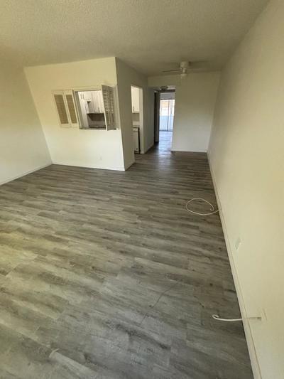 Building Photo - 244 Windsor K