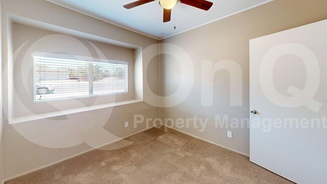 Building Photo - 826 S Sarnoff Dr