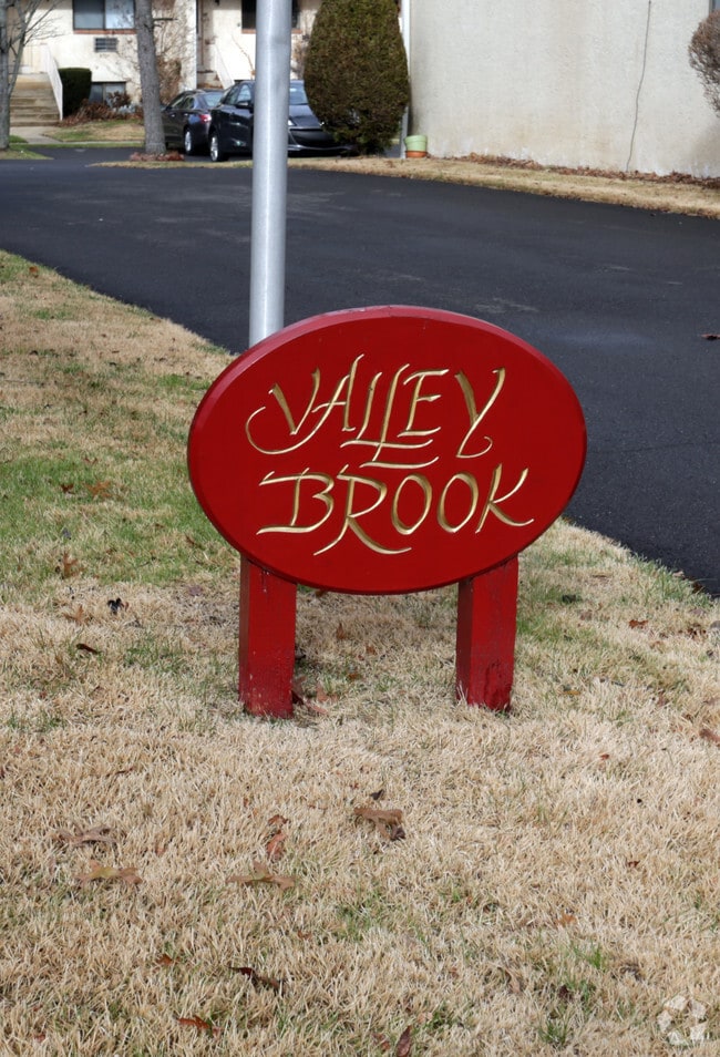 Valley Brook Ambler, PA Apartment Finder