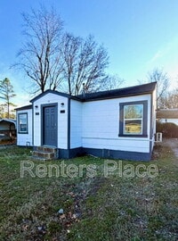 Building Photo - 408 N Florence