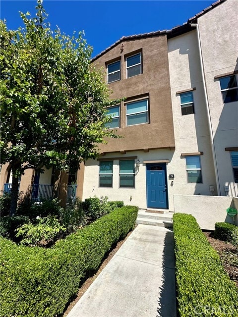 Primary Photo - 9804 Jersey Ave