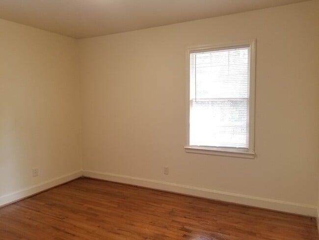 Building Photo - 2923 Amity Garden Ct