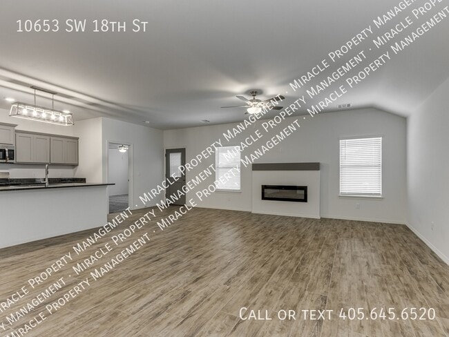 Building Photo - 10653 SW 18th St