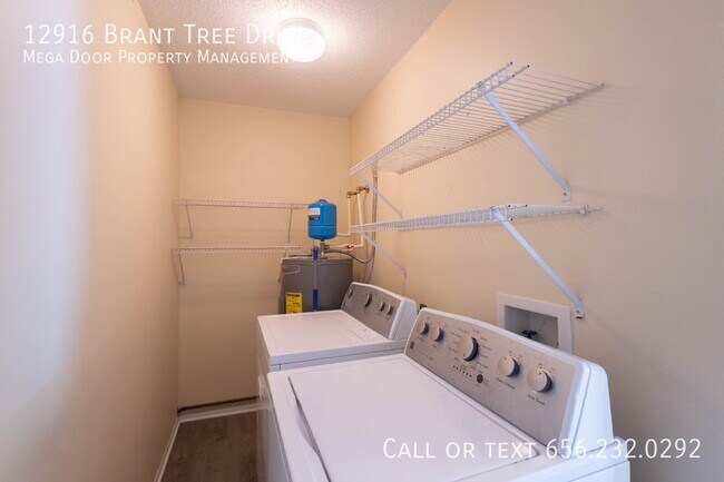 Building Photo - 12916 Brant Tree Dr