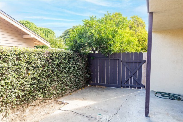 Building Photo - 440 Pacific St