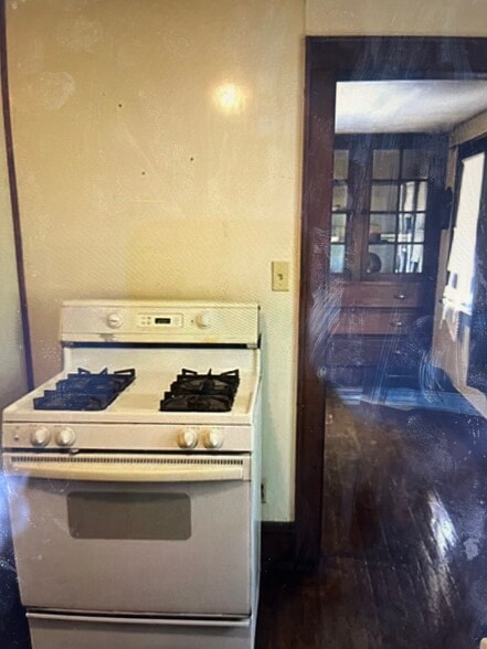 Building Photo - 791 w exchange st