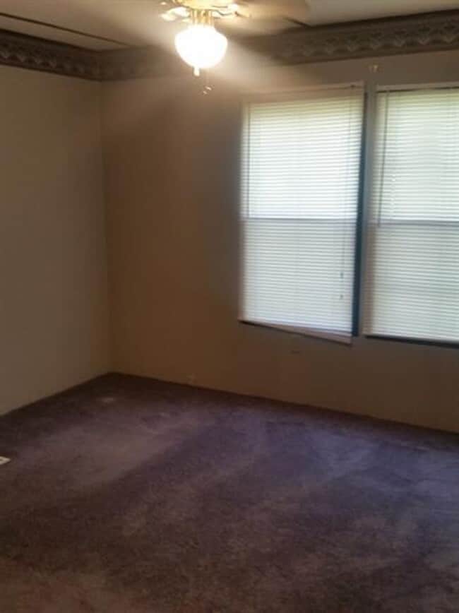 Building Photo - Coming Soon: Renovated 3-Bed, 2-Bath Home in Byron!