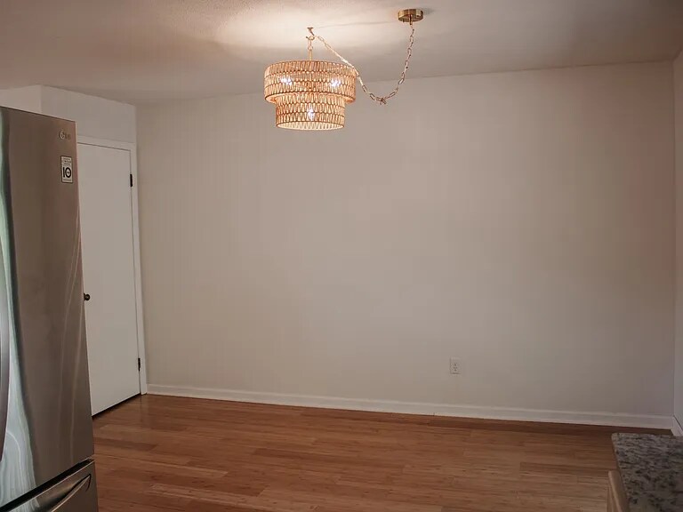 Building Photo - 3885 140th Ave