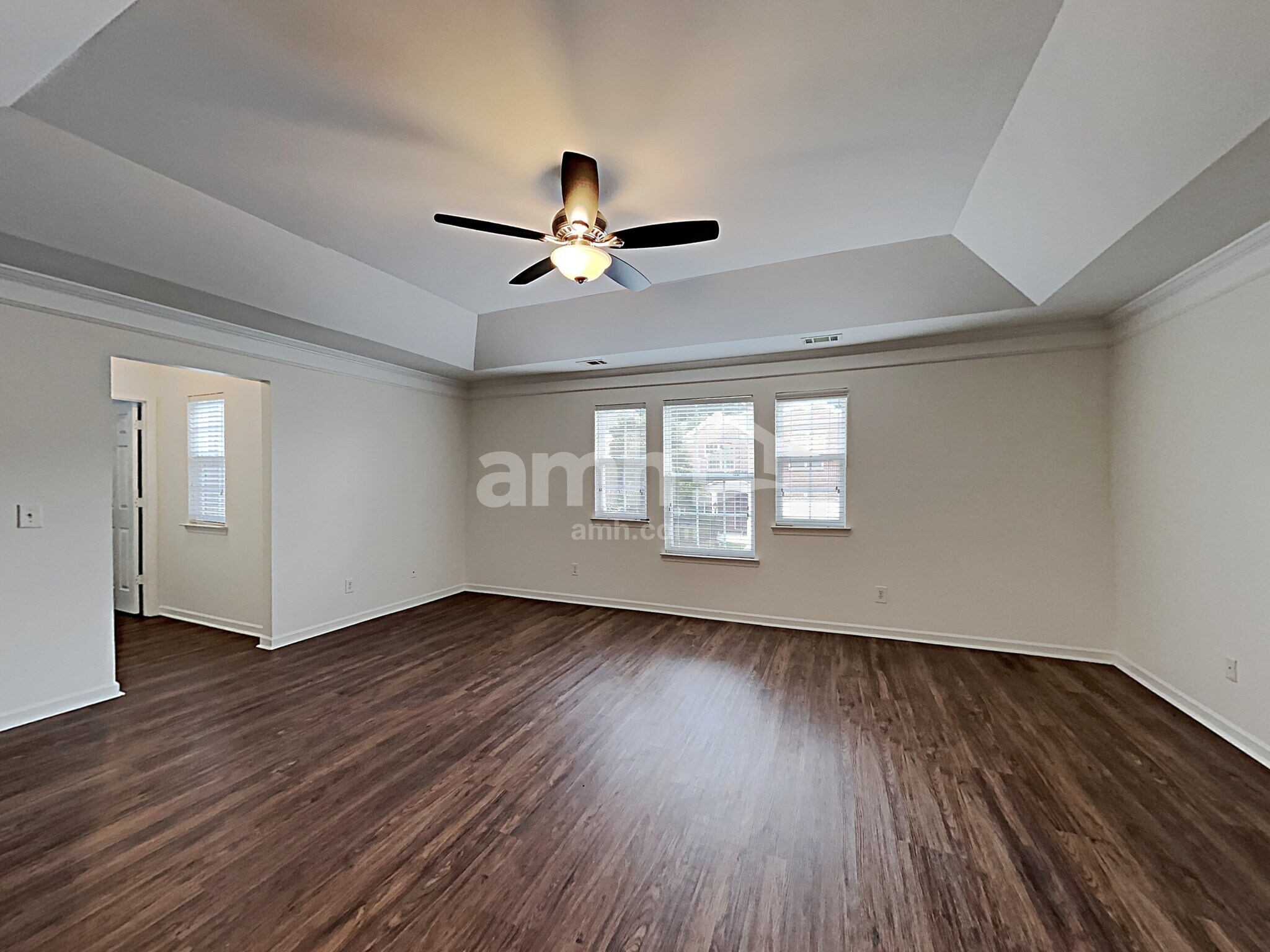 Building Photo - 2641 Farmstead Ct