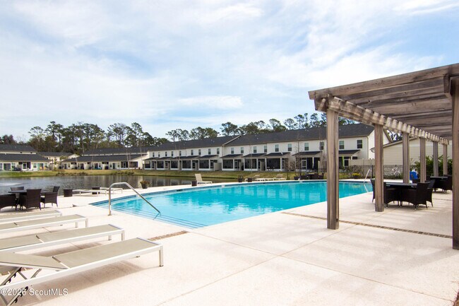 Building Photo - 905 Mariners Cir