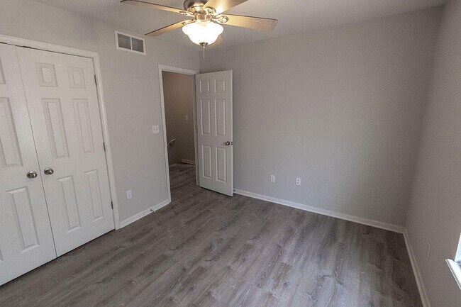 Building Photo - 3916 Snowy Owl Dr