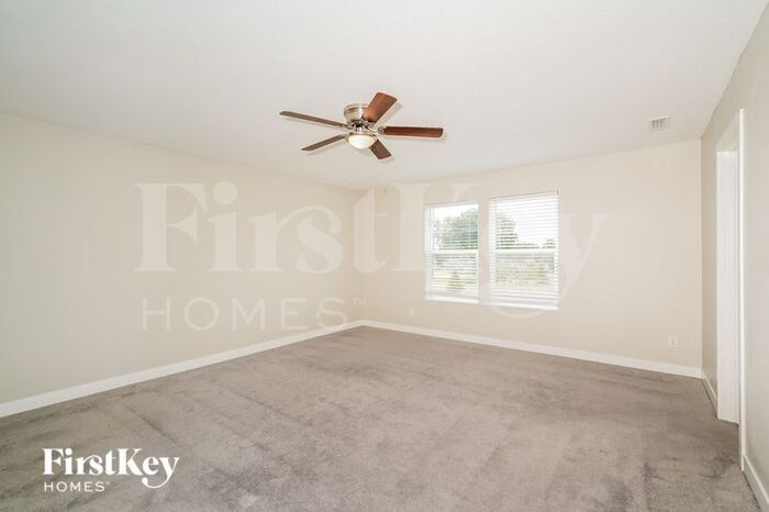 Building Photo - 16387 Sedalia Dr