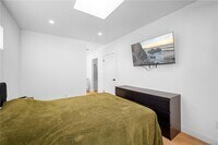 Building Photo - 9462 Odessa Ave