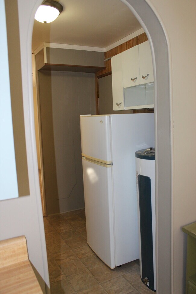 Building Photo - "Charming 1-Bedroom Duplex in Golden, CO – Cozy 500 Sq. Ft. Living!"