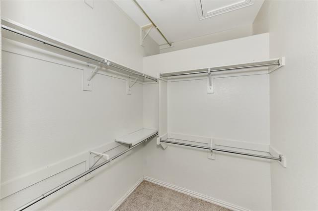 Building Photo - 679 Emily Ln