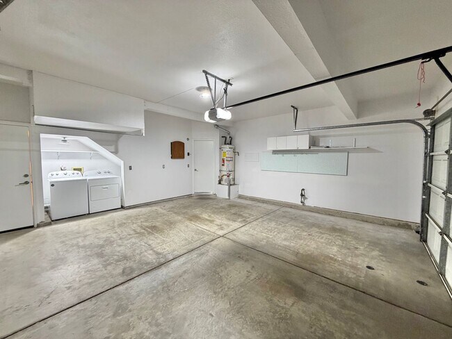 Building Photo - Beautiful Home in the Aspire Encore Community of Scripps Ranch