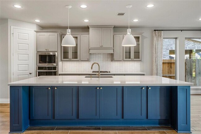 Building Photo - 29106 Meadow Terrace Dr