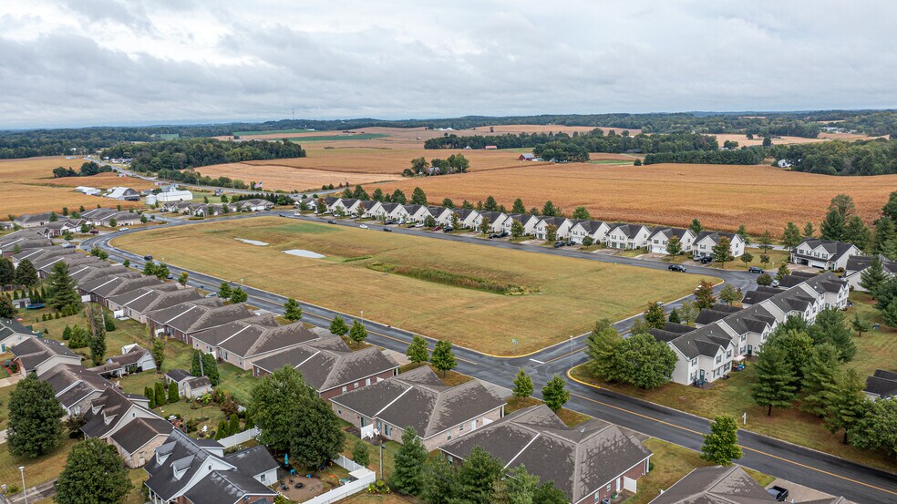 Building Photo - 4532 Picadilly Cir