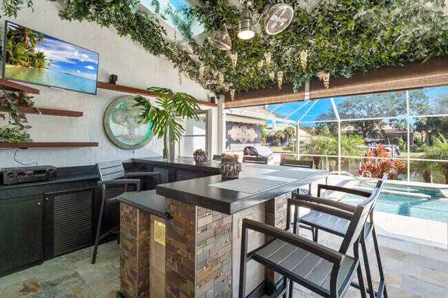 Building Photo - 13 Cleveland Ct