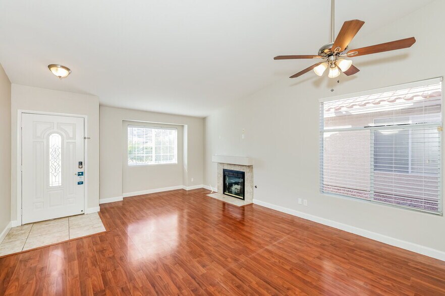 Building Photo - 5208 Still Breeze Ave