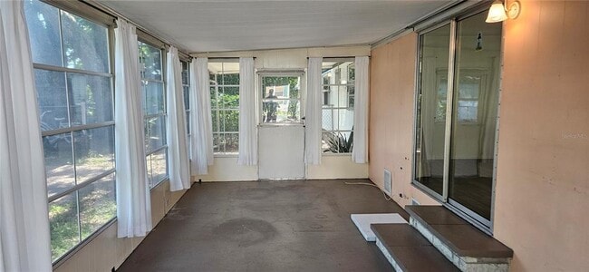 Building Photo - 4641 Orange Blossom Dr