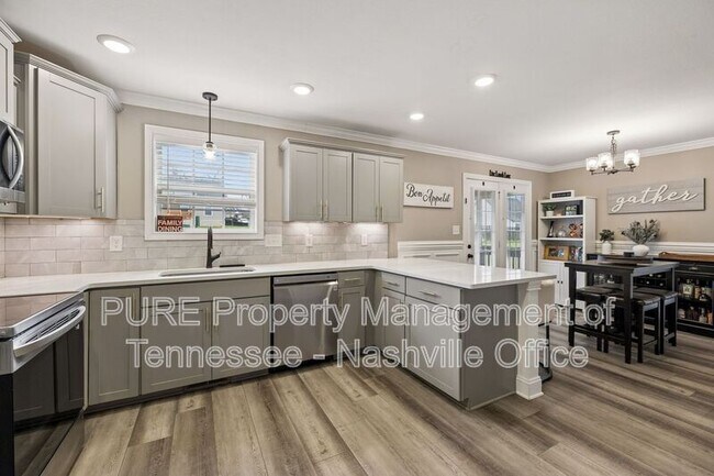 Building Photo - 429 Crestwicke Ct