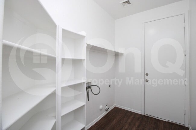 Building Photo - 2839 W Allens Peak Dr
