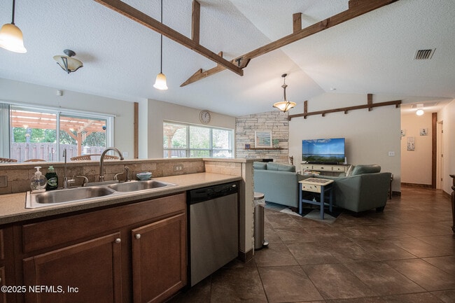 Building Photo - 13544 Crashaw Rd