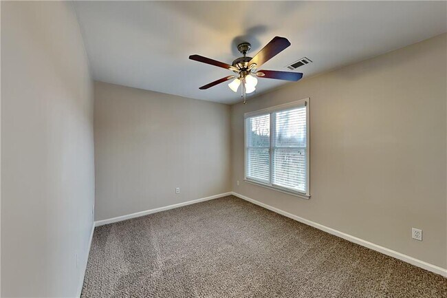 Building Photo - 2875 Wood Park Trce NW