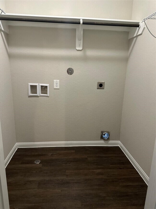 Building Photo - 24538 Carlo Hue Trail