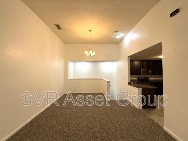 Building Photo - 1521 Golden Lake Loop