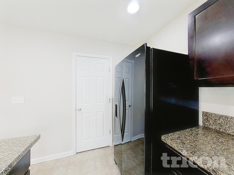 Building Photo - 1352 Biscayne Grove Ln