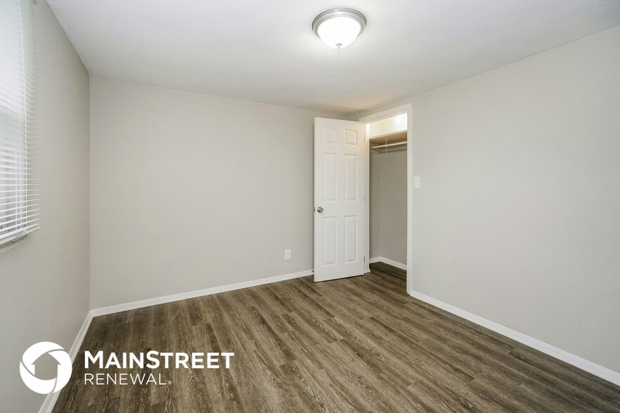 Building Photo - 389 West St