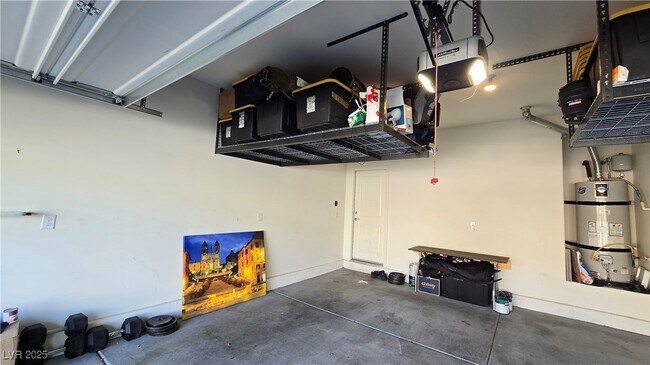 Building Photo - 10971 Meridian Flds Ave