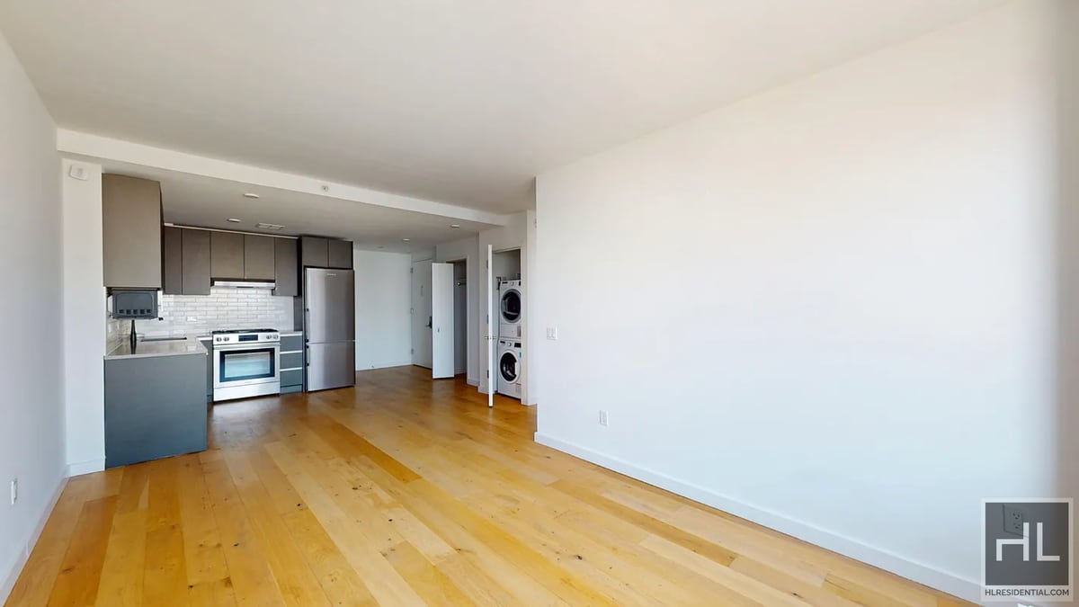 Building Photo - NORTHERN BOULEVARD