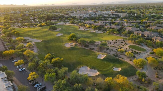 Building Photo - 5450 E Deer Valley Dr