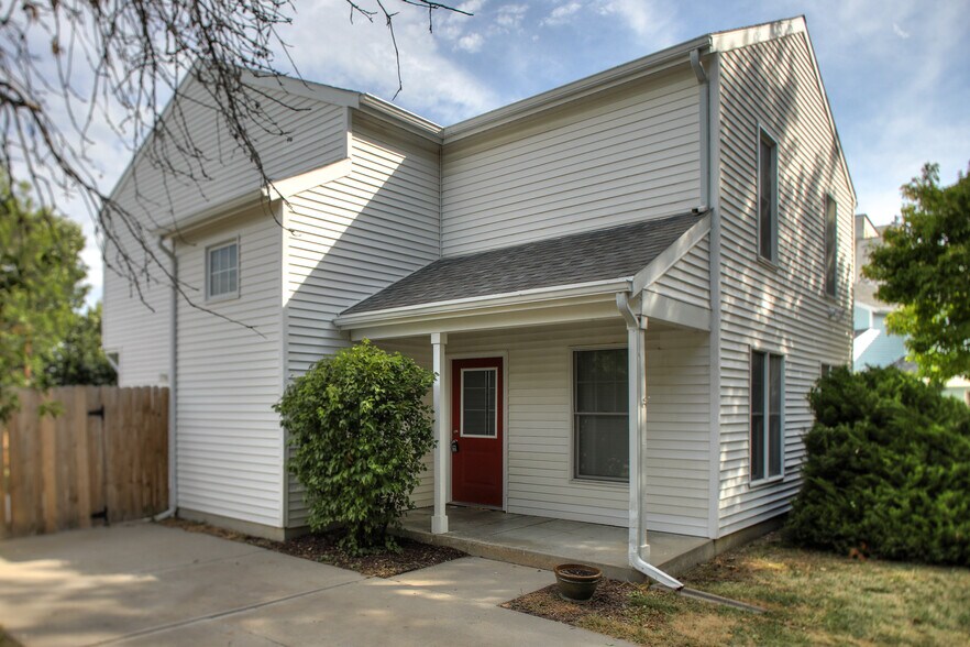 Building Photo - 1821 Whittier St