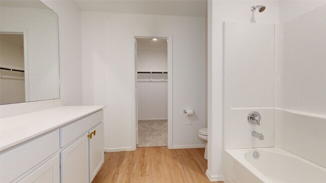 Building Photo - 27014 Breakaway Ln